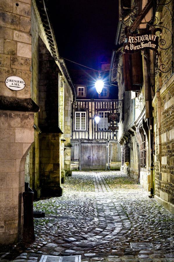 La Maison De Pierre Et Valerie St Leonard Holiday home Honfleur